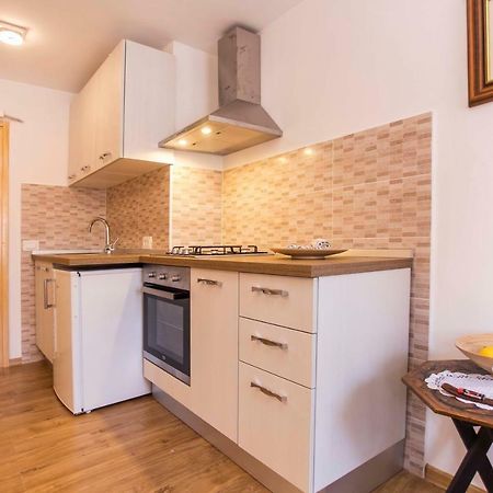 רוביני Apartment Premsai מראה חיצוני תמונה