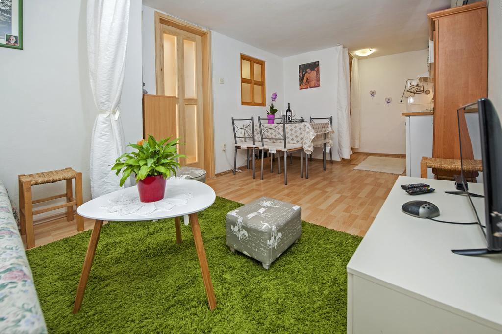 רוביני Apartment Premsai מראה חיצוני תמונה