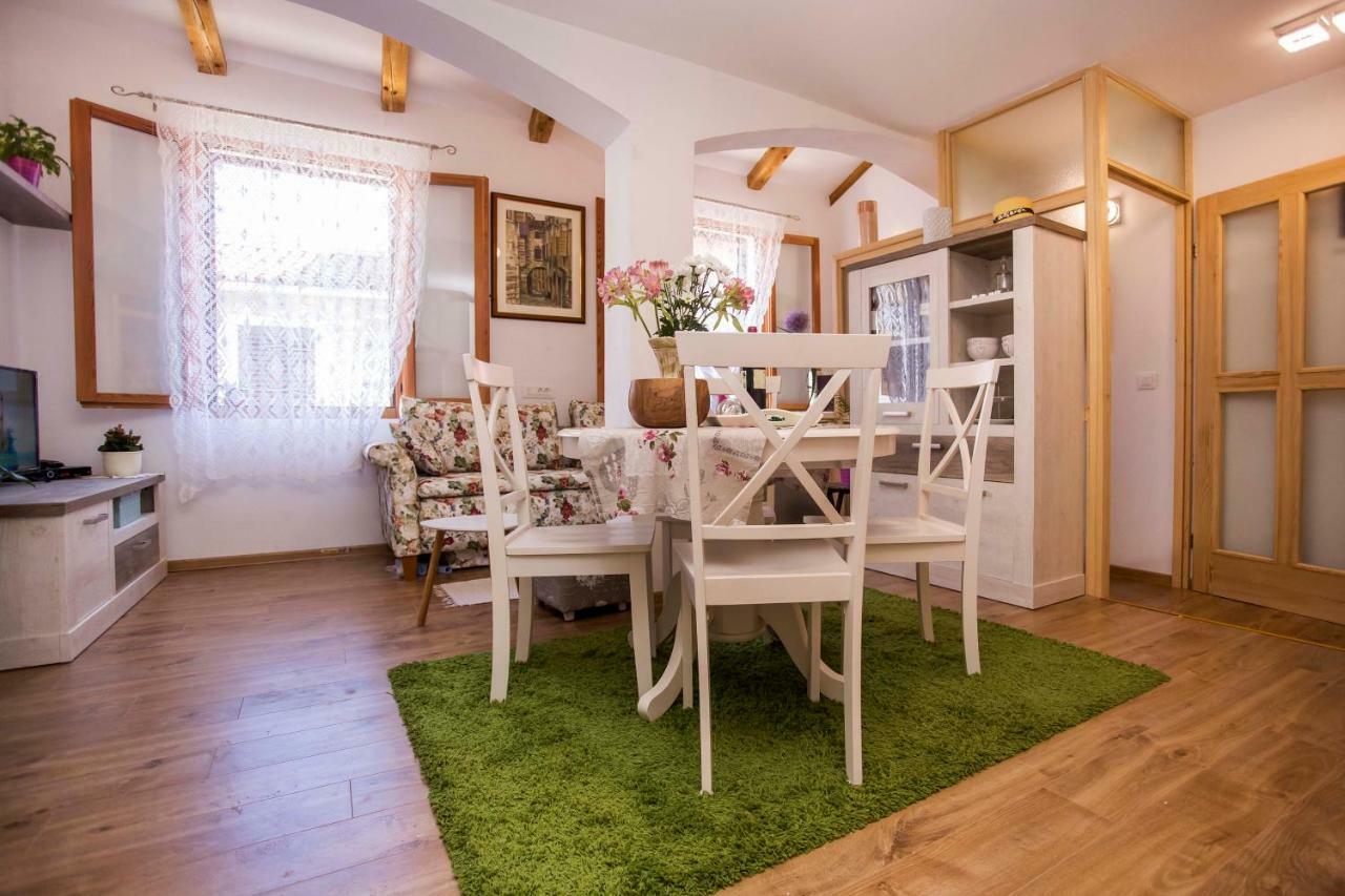 רוביני Apartment Premsai מראה חיצוני תמונה